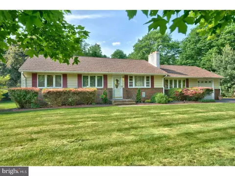 155 Upper Ferry Rd, Trenton, NJ 08628