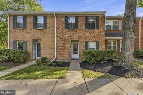 22 Abelia Ct, Lawrence Township, NJ 08648