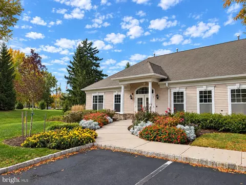 Exterior - 314 Timberlake Dr, Ewing, NJ 08618 photo 4 of 5