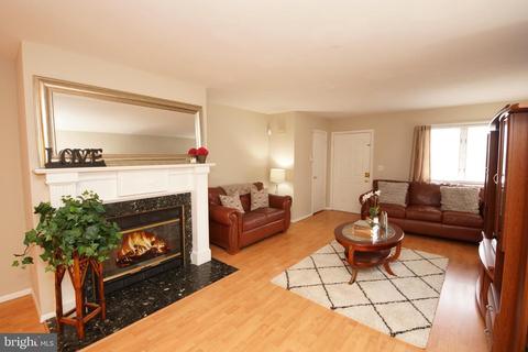 14 Cambridge, Ewing, NJ 08628 photo 3