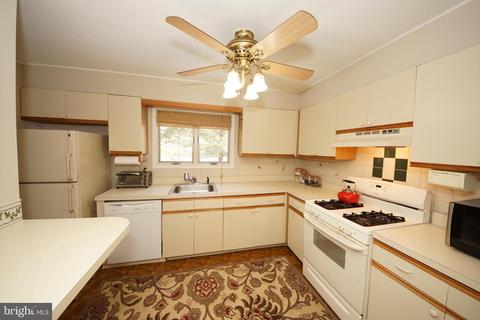 14 Cambridge, Ewing, NJ 08628 photo 10