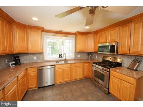 7 Mansfield, Ewing, NJ 08628 photo 10