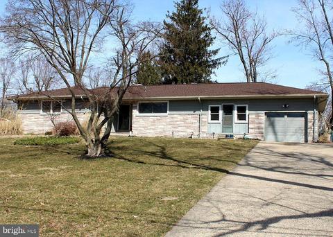 12 Metekunk Dr, Ewing, NJ 08638 photo 1