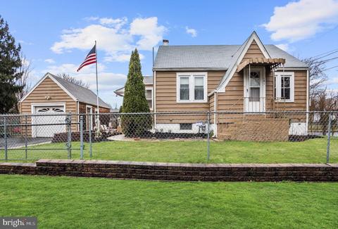 141 Rosedale, Trenton, NJ 08638 photo 1