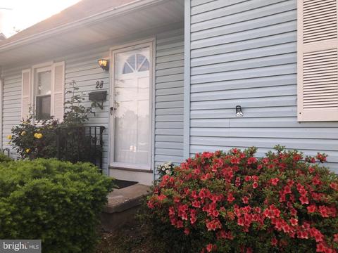 28 Pennwood Dr, Ewing, NJ 08638 photo 13
