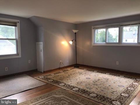 28 Pennwood Dr, Ewing, NJ 08638 photo 8