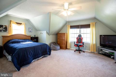 1 Millenium Ct, Hamilton, NJ 08619 photo 10