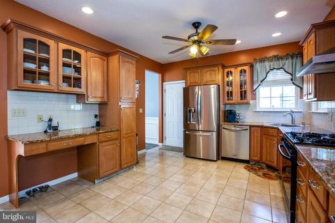 1 Millenium Ct, Hamilton, NJ 08619 photo 6