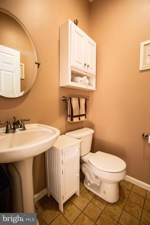 1 Millenium Ct, Hamilton, NJ 08619 photo 8
