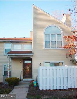 152 Mill Run E, Hightstown, NJ 08520 photo 1