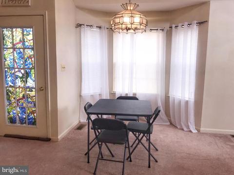 152 Mill Run E, Hightstown, NJ 08520 photo 6