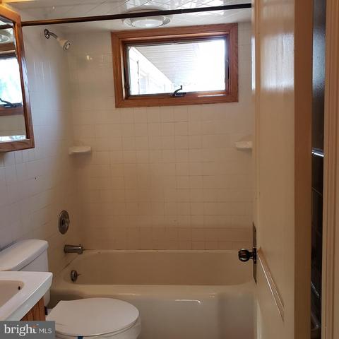 626 Concord, Ewing, NJ 08618 photo 6