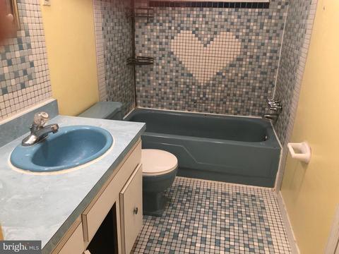18 Edgemont Rd, Hamilton, NJ 08620 photo 7