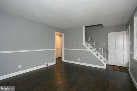 210 Maxwell Dr Maxwell, Hamilton, NJ 08610 photo 7