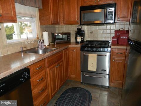 102 Summit Ave, Ewing, NJ 08628 photo 9