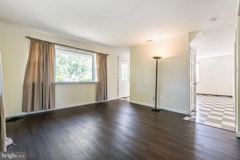 7 Aaron, Ewing, NJ 08618 photo 3
