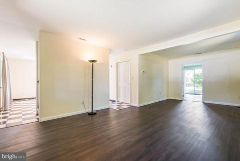 7 Aaron, Ewing, NJ 08618 photo 2