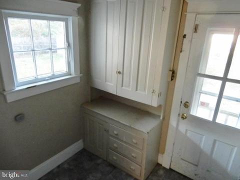 108 Brookside Ave, Trenton, NJ 08638 photo 9