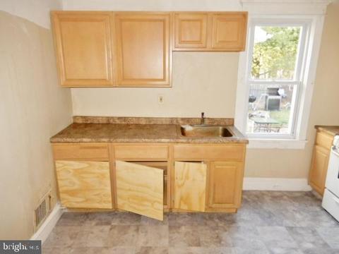 108 Brookside Ave, Trenton, NJ 08638 photo 8