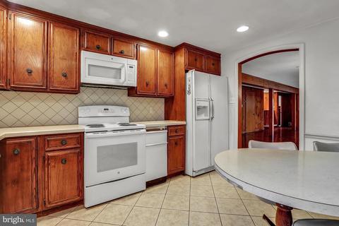 1 Hilltop Rd, Ewing, NJ 08638 photo 25