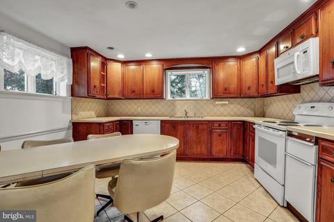 1 Hilltop Rd, Ewing, NJ 08638 photo 26