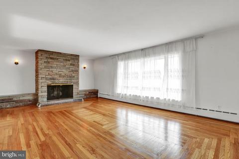 1 Hilltop Rd, Ewing, NJ 08638 photo 4