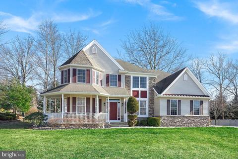 1 Rose Everett Ct, Hamilton, NJ 08690 photo 2