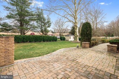 1 Rose Everett Ct, Hamilton, NJ 08690 photo 25