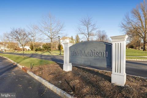 331 Masterson Ct, Ewing, NJ 08618 photo 14