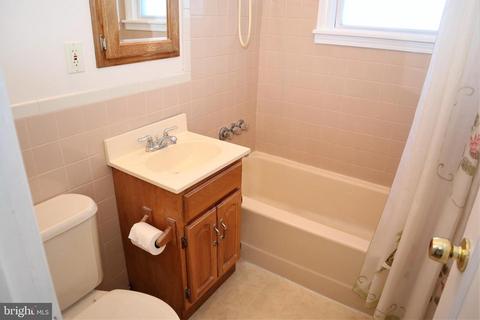 110 Rutledge Ave, Ewing, NJ 08618 photo 12