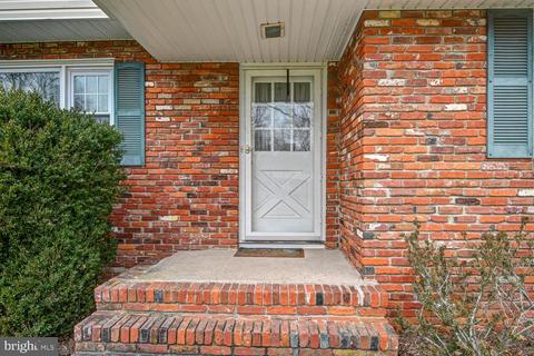 6 Bedford Dr, Ewing, NJ 08628 photo 4