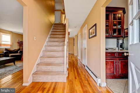 6 Bedford Dr, Ewing, NJ 08628 photo 5