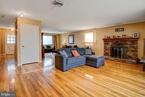 6 Bedford Dr, Ewing, NJ 08628 photo 8