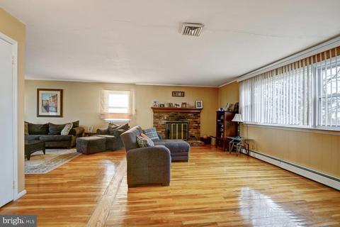 6 Bedford Dr, Ewing, NJ 08628 photo 9