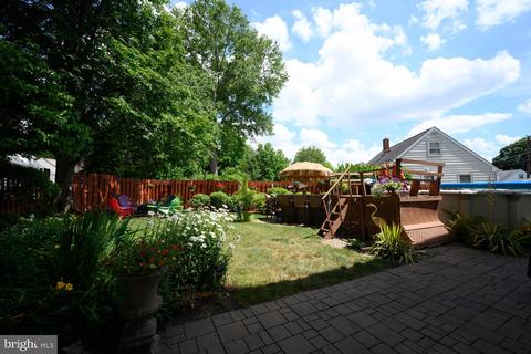 2 Appleton Dr, Hamilton, NJ 08610 photo 4