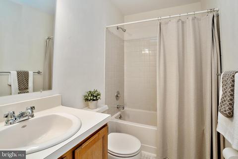 421 Silvia, Ewing, NJ 08628 photo 11