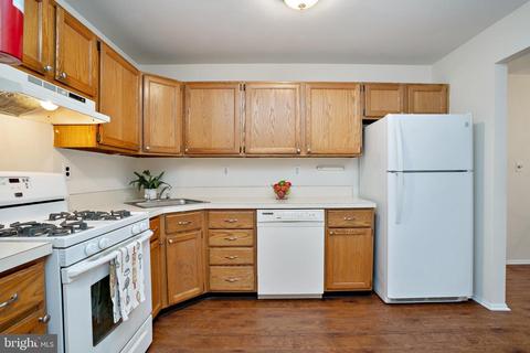 421 Silvia, Ewing, NJ 08628 photo 5
