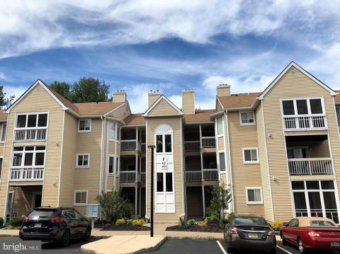 421 Silvia, Ewing, NJ 08628 photo 1