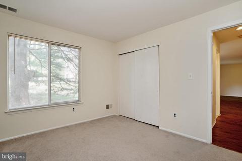 421 Silvia, Ewing, NJ 08628 photo 9