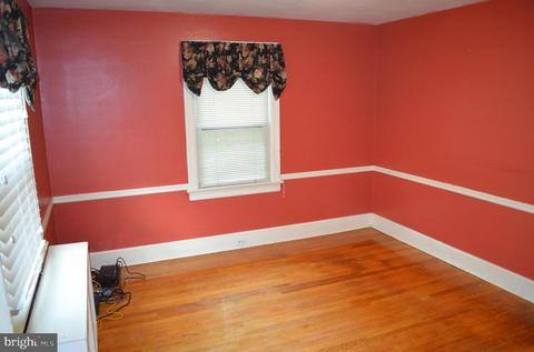 762 Lower Ferry Rd, Ewing, NJ 08628 photo 8
