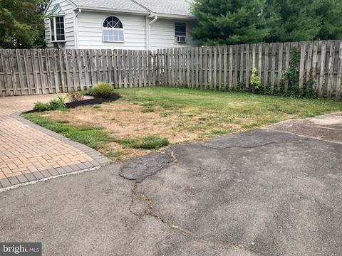 762 Lower Ferry Rd, Ewing, NJ 08628 photo 16