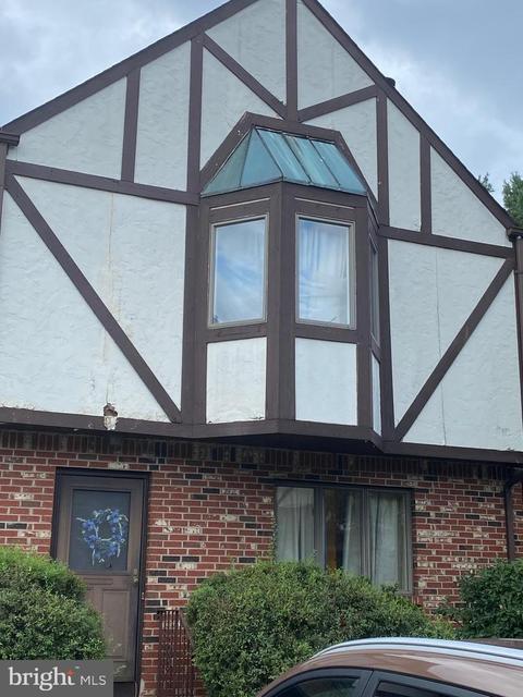 6 Aragon Ct, Ewing, NJ 08628 photo 2