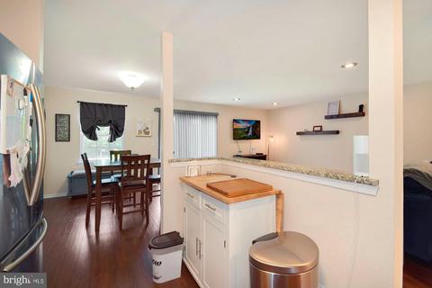 104 Violet Ln, Ewing, NJ 08628 photo 12