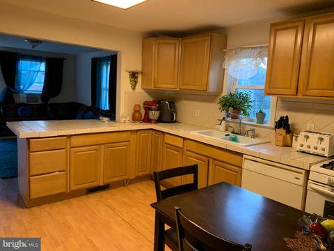 20 Crescent Ave, Trenton, NJ 08638 photo 5