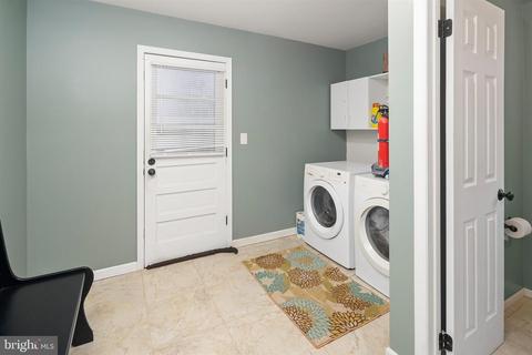 59 Brophy, Ewing, NJ 08638 photo 14