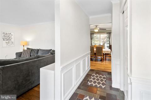 6 Sandy Ln, Ewing, NJ 08628 photo 3