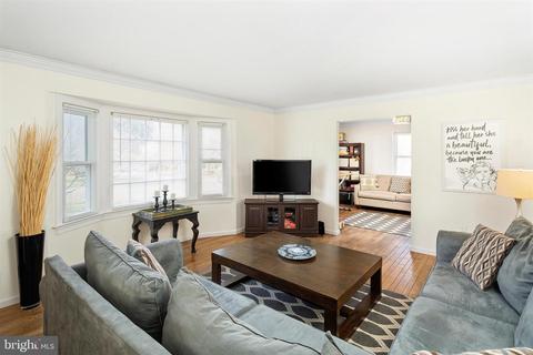 6 Sandy Ln, Ewing, NJ 08628 photo 4