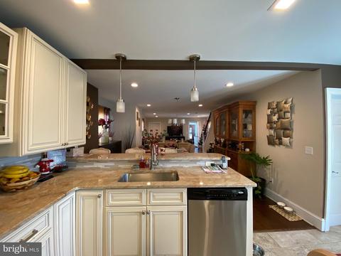 281 Watson Ave, Hamilton, NJ 08610 photo 5