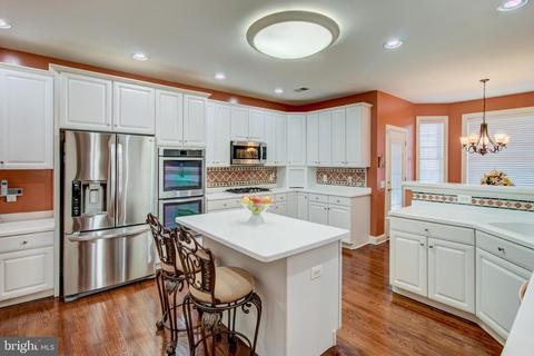 34 Compton Dr, East Windsor, NJ 08520 photo 2