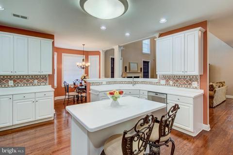 34 Compton Dr, East Windsor, NJ 08520 photo 3